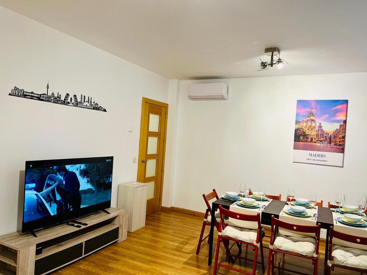 La Latina Premium Home Мадрид Екстериор снимка